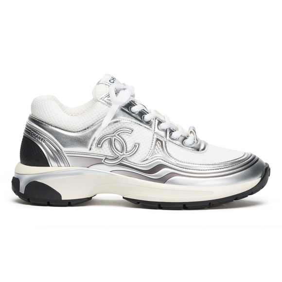 Chanel REV White Silver Metallic CC Logo Tie Flat Runner Trainer Sneaker 37.5 - Picture 1 of 14
